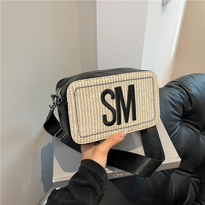 Fashion Straw Woven Letter Shoulder Bag Casual Crossbody Purse Wide Strap Small Square Bag Unique Design