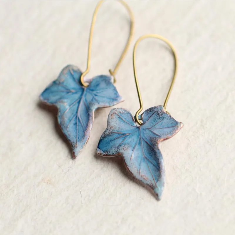 Vintage Ethnic Gradient Blue Maple Leaf Earrings for Women Temperament Earrings Fashion Party Jewelry Accessories Gift Bijoux Dangle Earrings