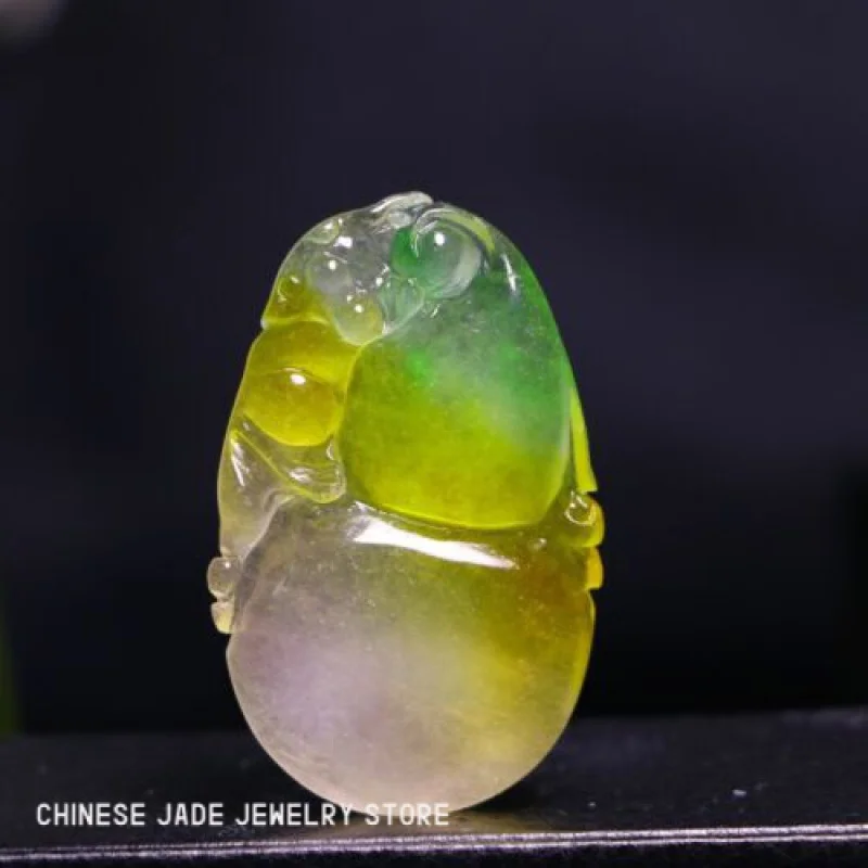 

.Perfect High Ice Chinese Jade Precision Carved Gourd Pendant
