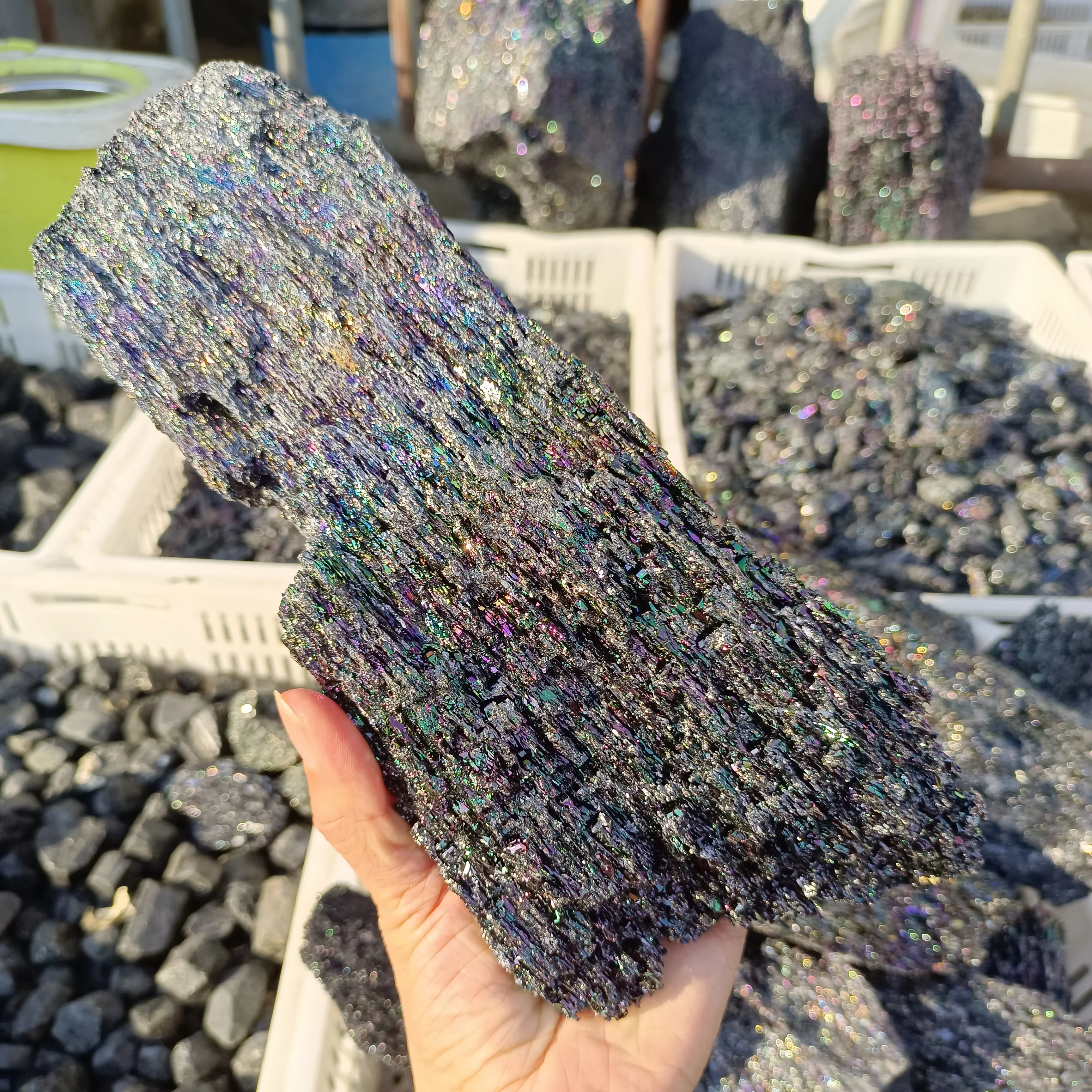 Natürlich geformtes siebenfarbiges Erz, buntes Quarzkristall, Mineral, Reiki, Heilung, Entmagnetisierung von Farberz – Detail 6