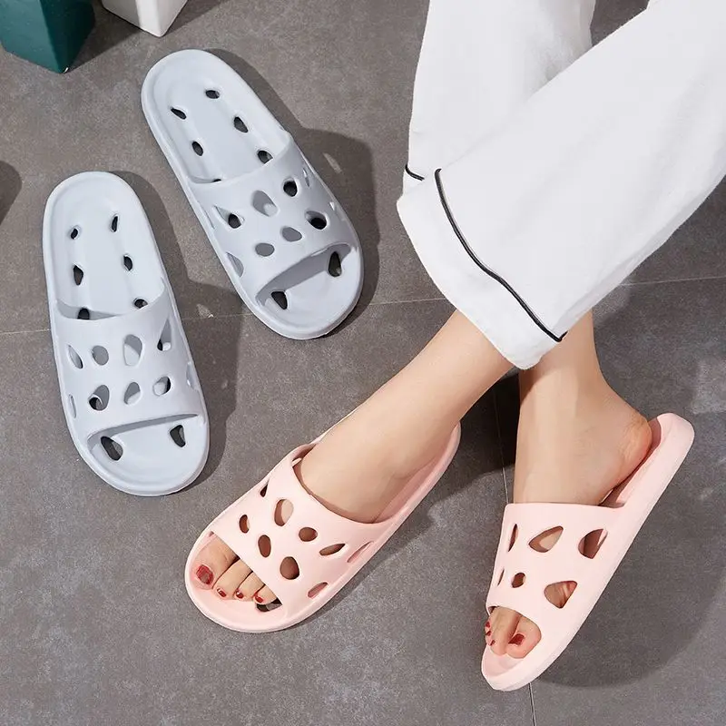 Lightweight Non-Slip Bathroom Slippers 6
