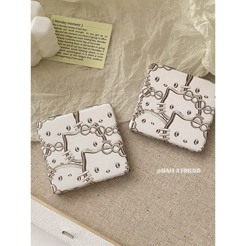 

Anime Kawaii Sanrio Hellokitty Cartoon Folding Double-sided Makeup Mirror Mini Accessories Student Young Girl Birthday Gift New
