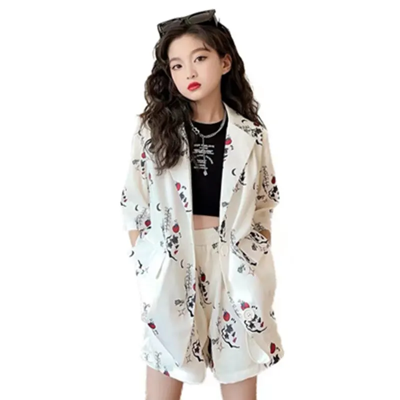 

Suits for Girls with Blazer + Shorts Two Pieces Satin Chiffon Fabric Fashion Floral Printed Summer Children Fashionable Costumes