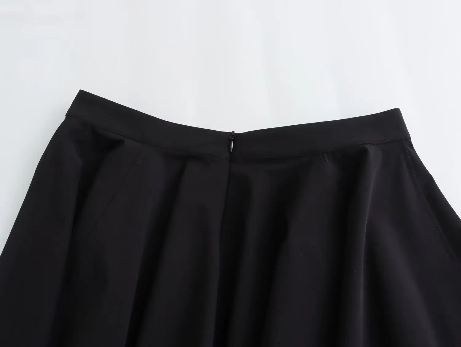 Sexy solid color black women's skirt zipper ruffle mini skirt pleated casual street fashion elegant 2024 summer