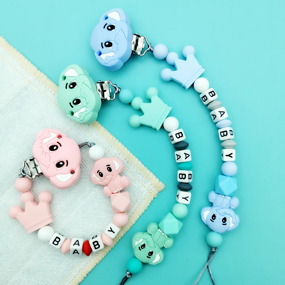 

Custom English Russian Letter Name Baby Silicone Elephant Pacifier Clips Chains Teether Pendant for Baby Pacifier Kawaii Teether