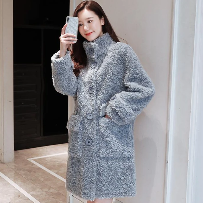 2023 New Women Faux Fur Coat Mid Length Version Loose Parkas Thicken Lamb Wool Warm Outwear Fashion Casual Stand Collar Outcoat