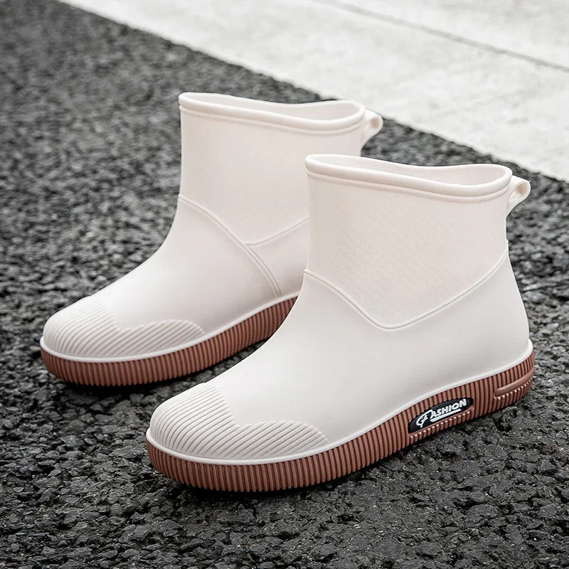 2026Women's Rain Boots Non-Slip Waterproof Shoes Outdoor Wear-Resistant Rubber Shoes Kitchen Work Waterproof Boots Short Tube