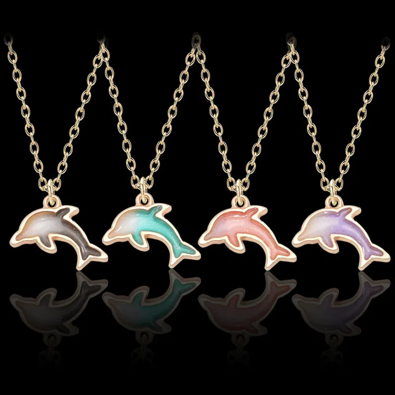 Cute Versatile Little Dolphin Pendant Necklace for Women Exquisite Personality Ladies Party Gift Jewelry Wholesale Direct Sales