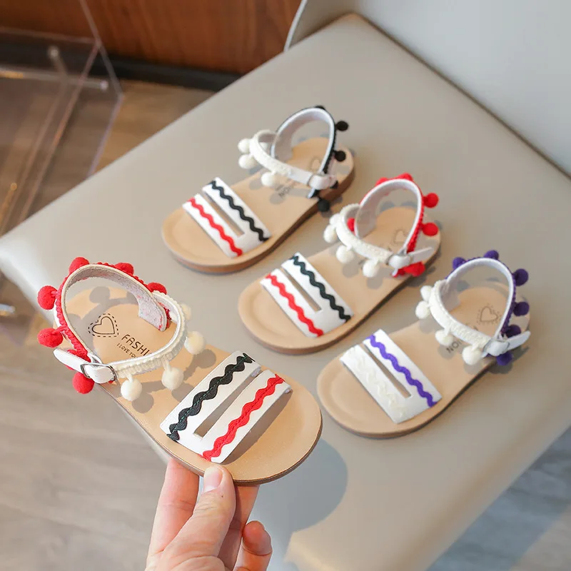 

Girls 2024 Summer New Little Girls Fashion Beach Sandals for Children Non-slip Soft Sole Casual Sandals