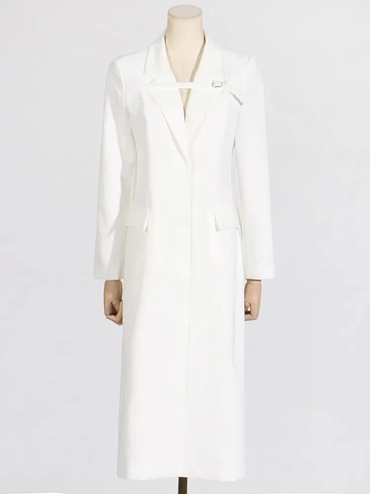 TWOTWINSTYLE Solid Patchwork Belt Temperament Trench For Women Notched Collar Long Sleeve Tunic Spliced Pocket Coats Female New