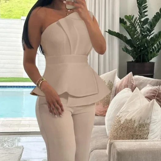 

Комплект из двух предметов Женский, элегантный ассиметричный однотонный комплект с одним открытым плечом, повседневные Прямые брюки, лето