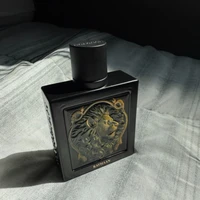 Eau de Parfum aromatique épicé durable pour hommes Parfum masculin chaud Parfum de luxe pour le travail quotidien, les rencontres et les Occasions spéciales 1