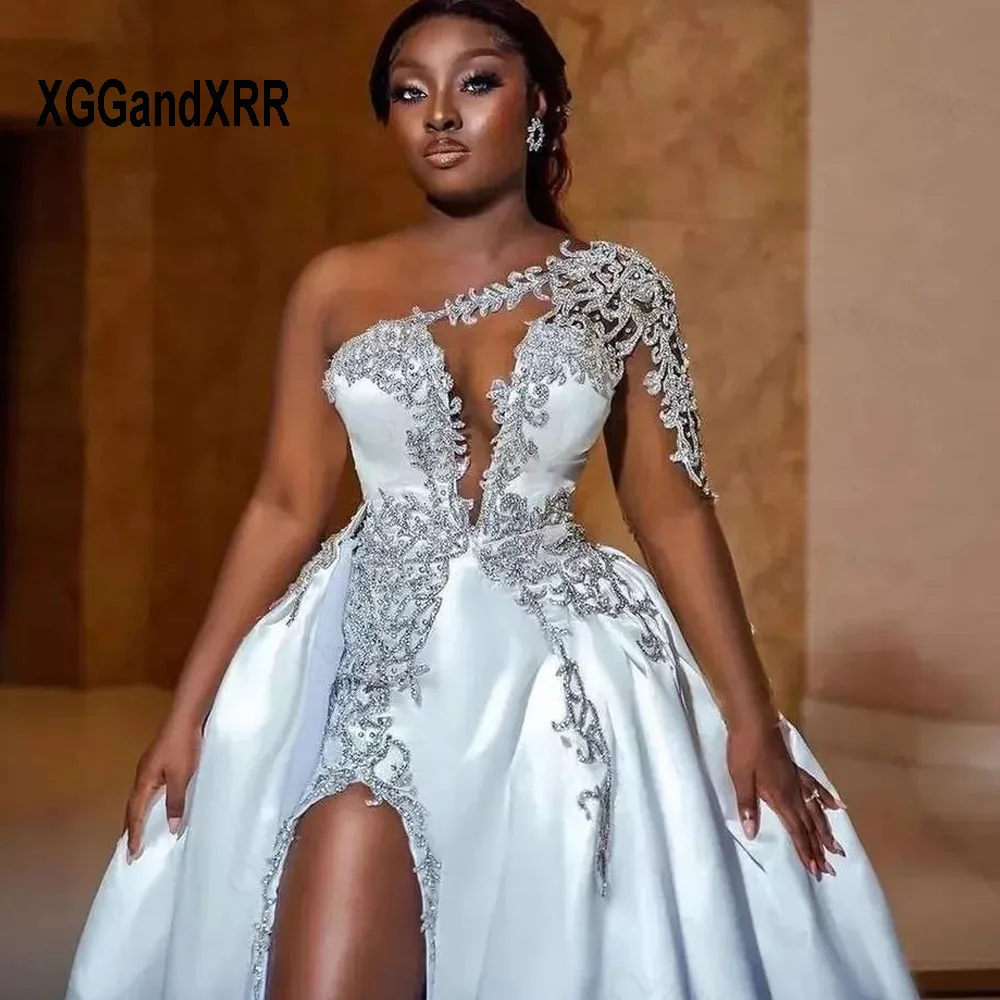 

African One Shoulder Wedding Dress 2024 Bridal Gown Lace Applique Black Bride Chapel Train Sexy Side Slit Long Woman Bride Gala