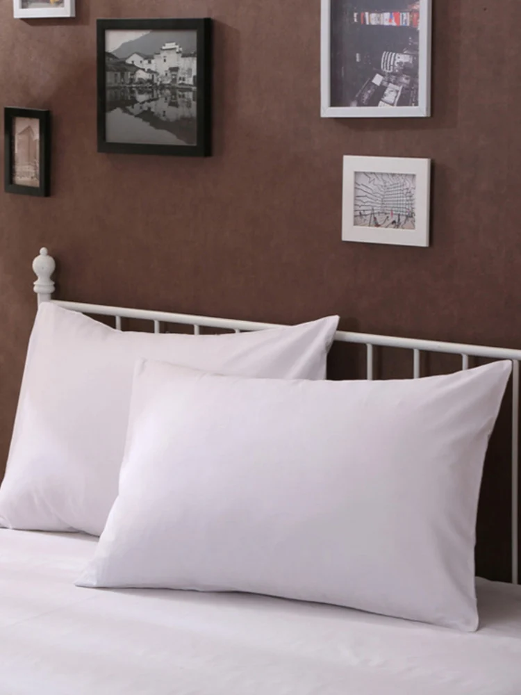 Solid Color Pillow Cover Image 3