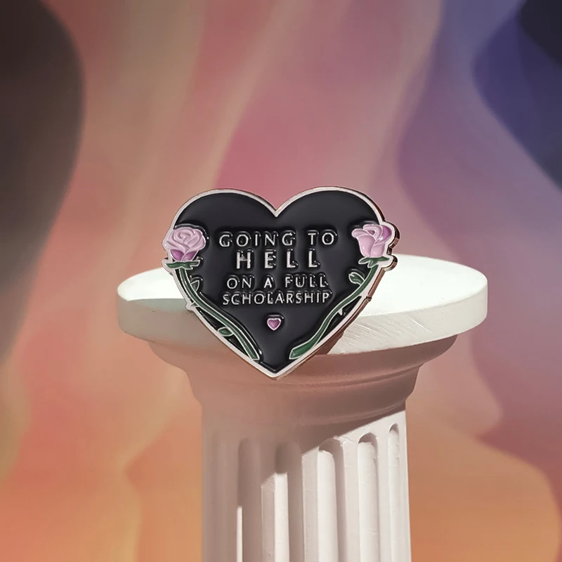 Schwarze Herz Serie Emaille Pins Ich liebe Mama Papa Broschen Kreativität Revers Abzeichen Pin für Rucksack Kleidung harte Sammlung Pin Geschenk – Detail 11