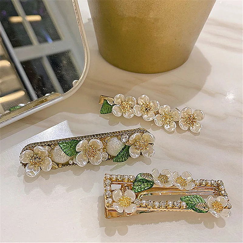 Рисунок 6 - Заколка для волос женская