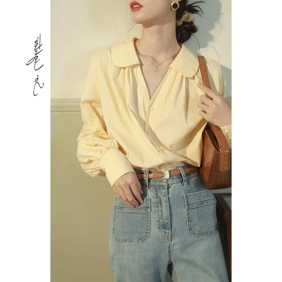 

Lantern long Sleeve doll collar shirt female French design women's shirt etro temperament dew lock