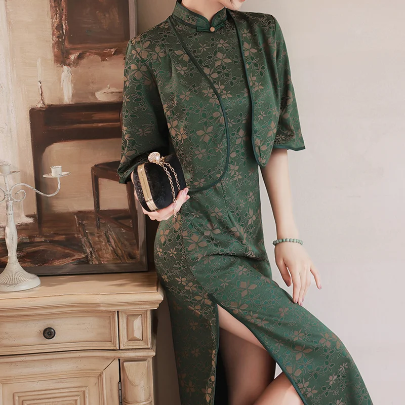 

Mandarin Collar Embroidery Cheongsam Green Qipao Retro Women 2Pcs Dress Shawl Party Prom Dress Forked Clothes Vestidos