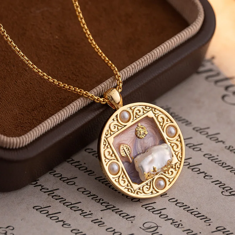 Light luxury vintage irregular natural freshwater pearl necklace for women