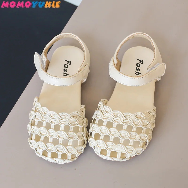

French Style Children 2023 New Kids Shoes Versatile Hook Loop Summer Non-slip Fashion Girls Sandals Retro Hollow Toes Wrapped