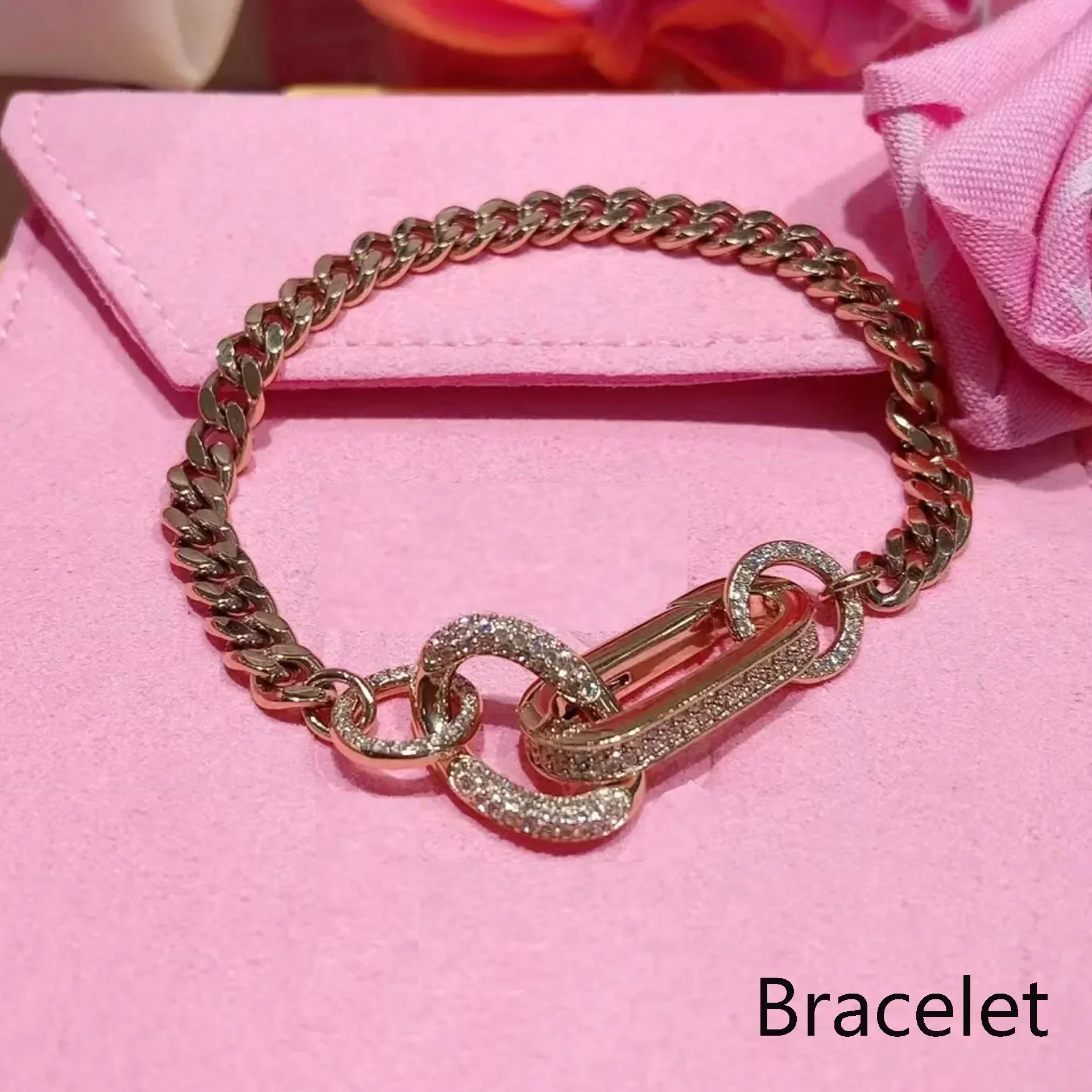 Bracelet 11