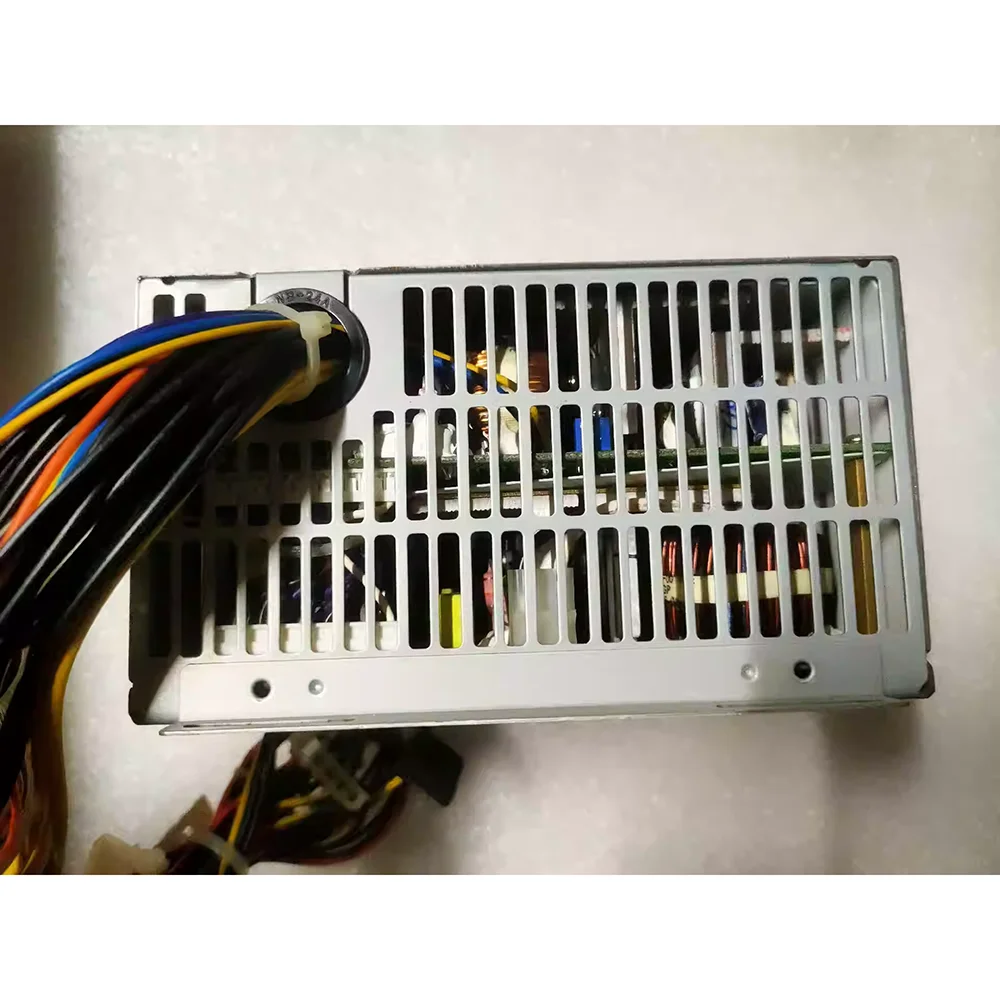 산업 장비용 전원 공급 장치 Ym-7601C, 3Y Max 600W