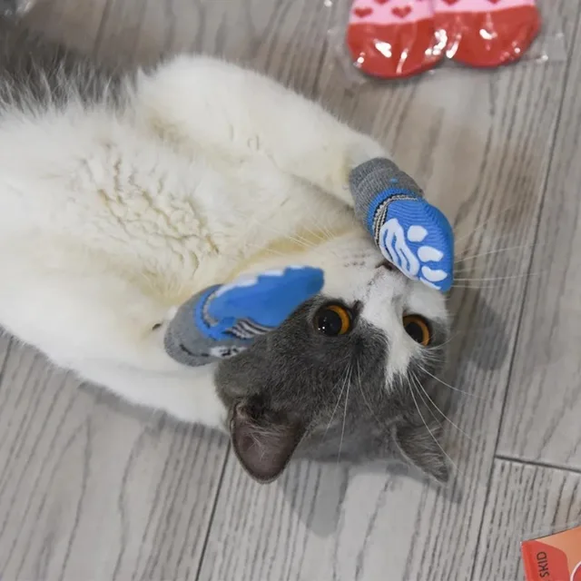 4Pcs Winter Pet Dog Socks Anti Slip Warm Knit Tiger Design Paw Protector Booties for Cats Dogs Indoor Outdoor Xmas Gift Dog Sock 3