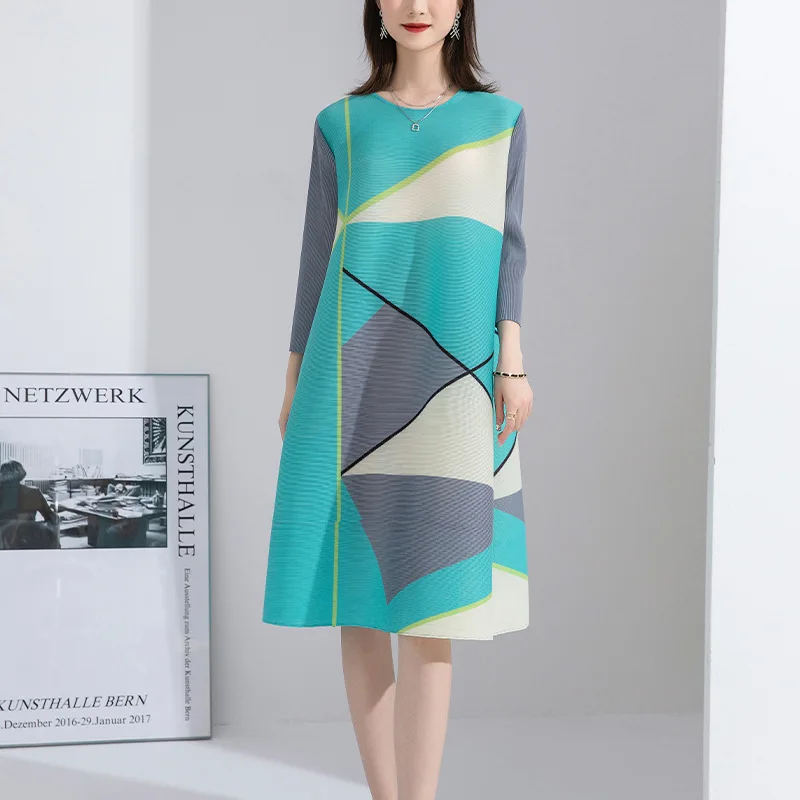 

miyake Pleated Dress for Women 2022 Spring/Summer Fashion Geometry Pattern Printed round Neck Long Sleeve Loose Large Size