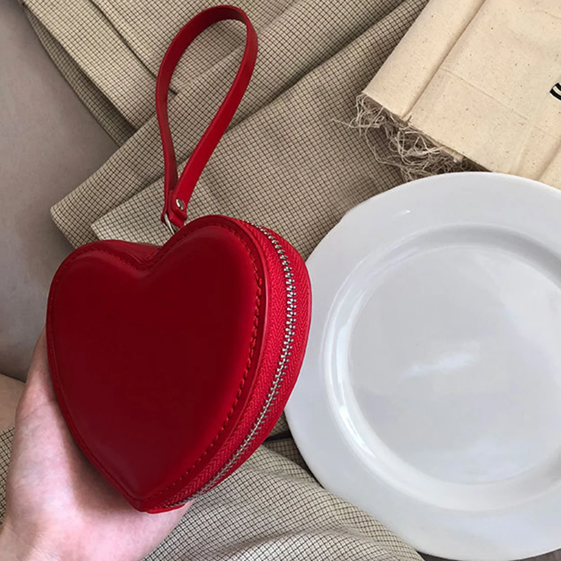 

Cute Heart-shaped Coin Purse Girl Handbag Clutch Bag Coin Bag Card Bag Red Love Wallet Heart Bag
