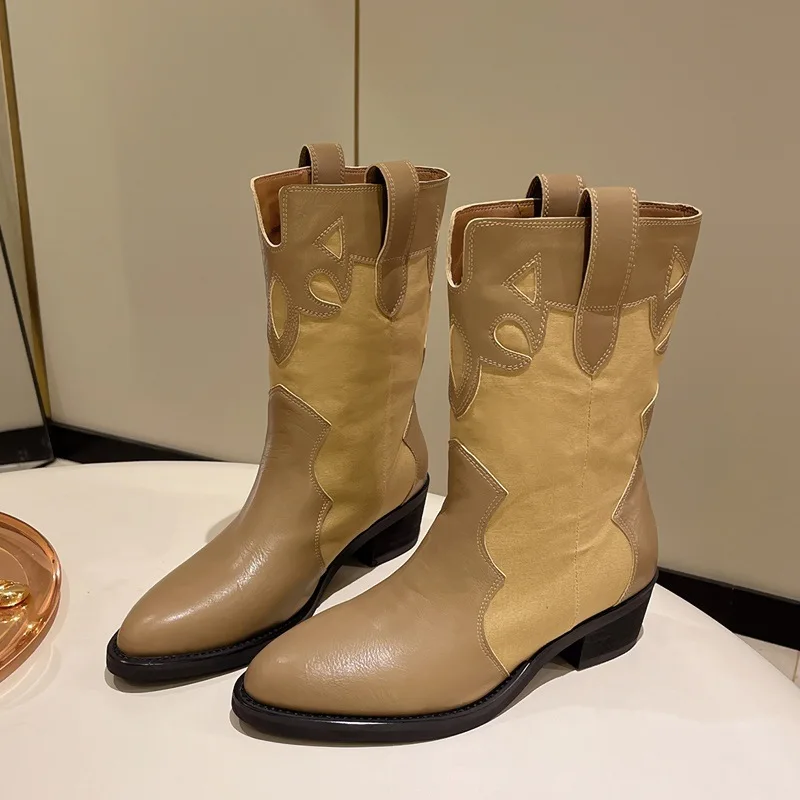 

Осенние женские ботинки 2022 новые ковбойские ботинки в западном стиле на массивном каблуке женские ботинки средней длины с острым носком кожаные ботинки в этническом стиле
