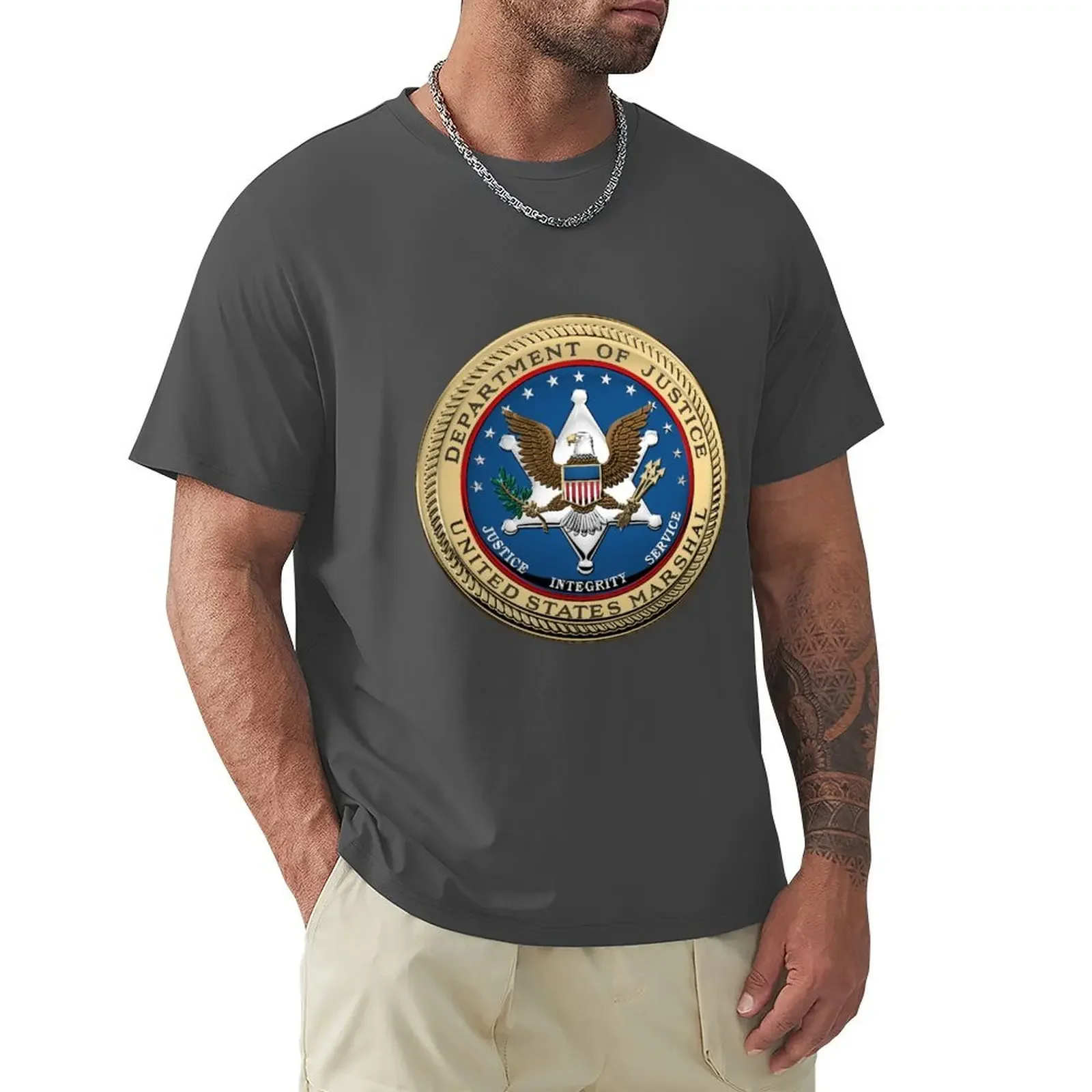 Us Marshals Service - Usms Seal Over Blue Velvet T-Shirt Camicetta Funnys Clothes For Men