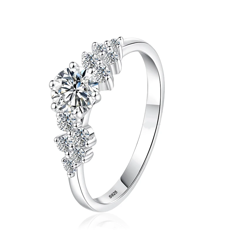 0.5ct 5mm Moissanite