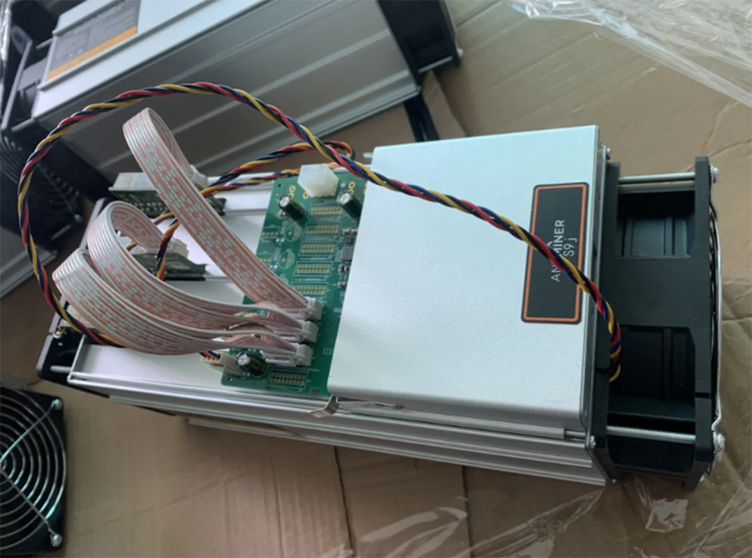 Asic Miner Antminer S9J 14TH/s Bitcoin Mining Machine BTC BCH