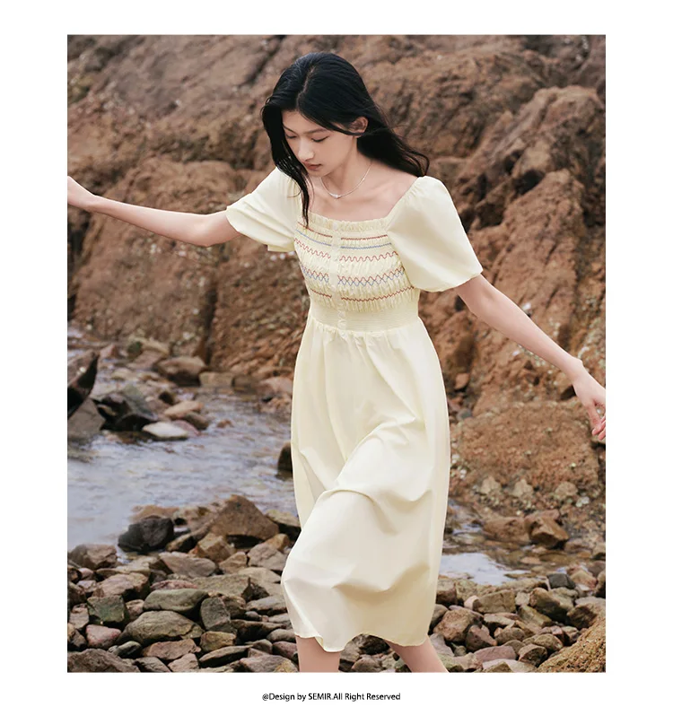 Vestido de mujer con escote cuadrado, mangas abullonadas, corte ajustado y elegante, nuevo vestido de verano divertido y elegante de largo medio.