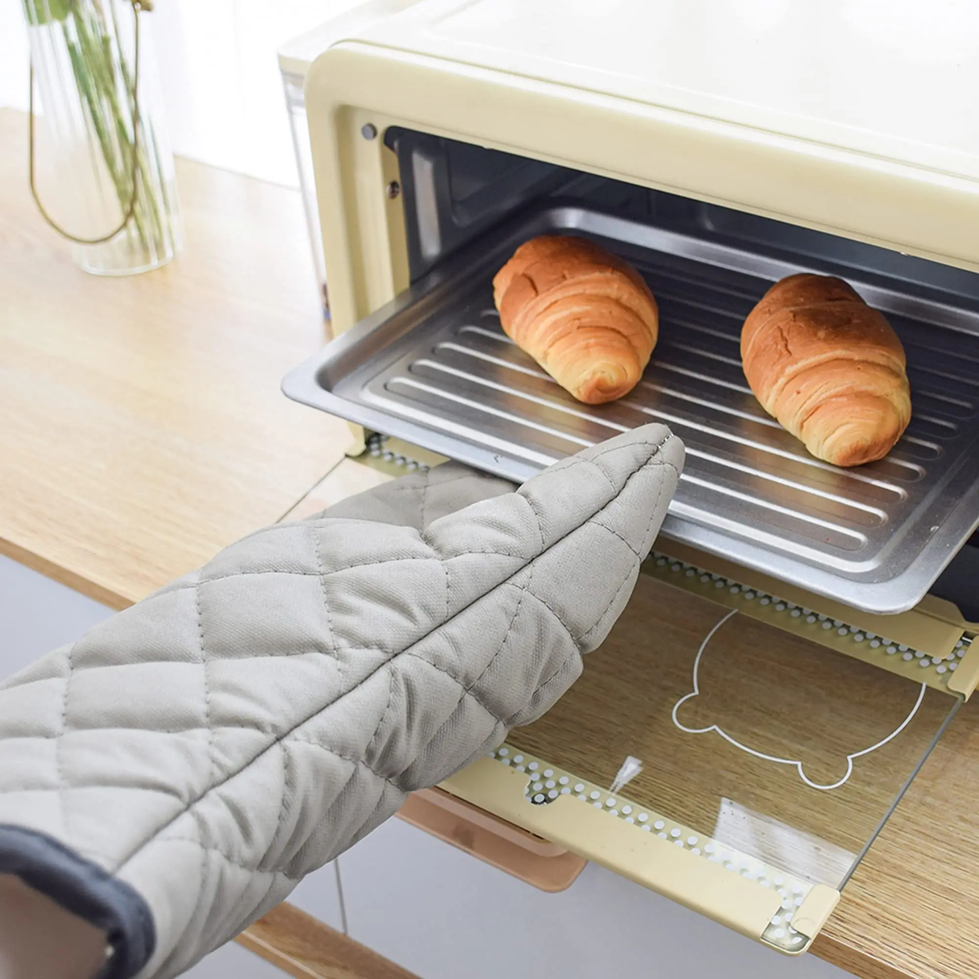 2 Pack Oven Mitts kitchen gloves cotton pot holders Quilted Terry Cloth Cotton Lining Extra Long Professional Classic Oven Mitt Heat Resistant Kitchen Gloves
