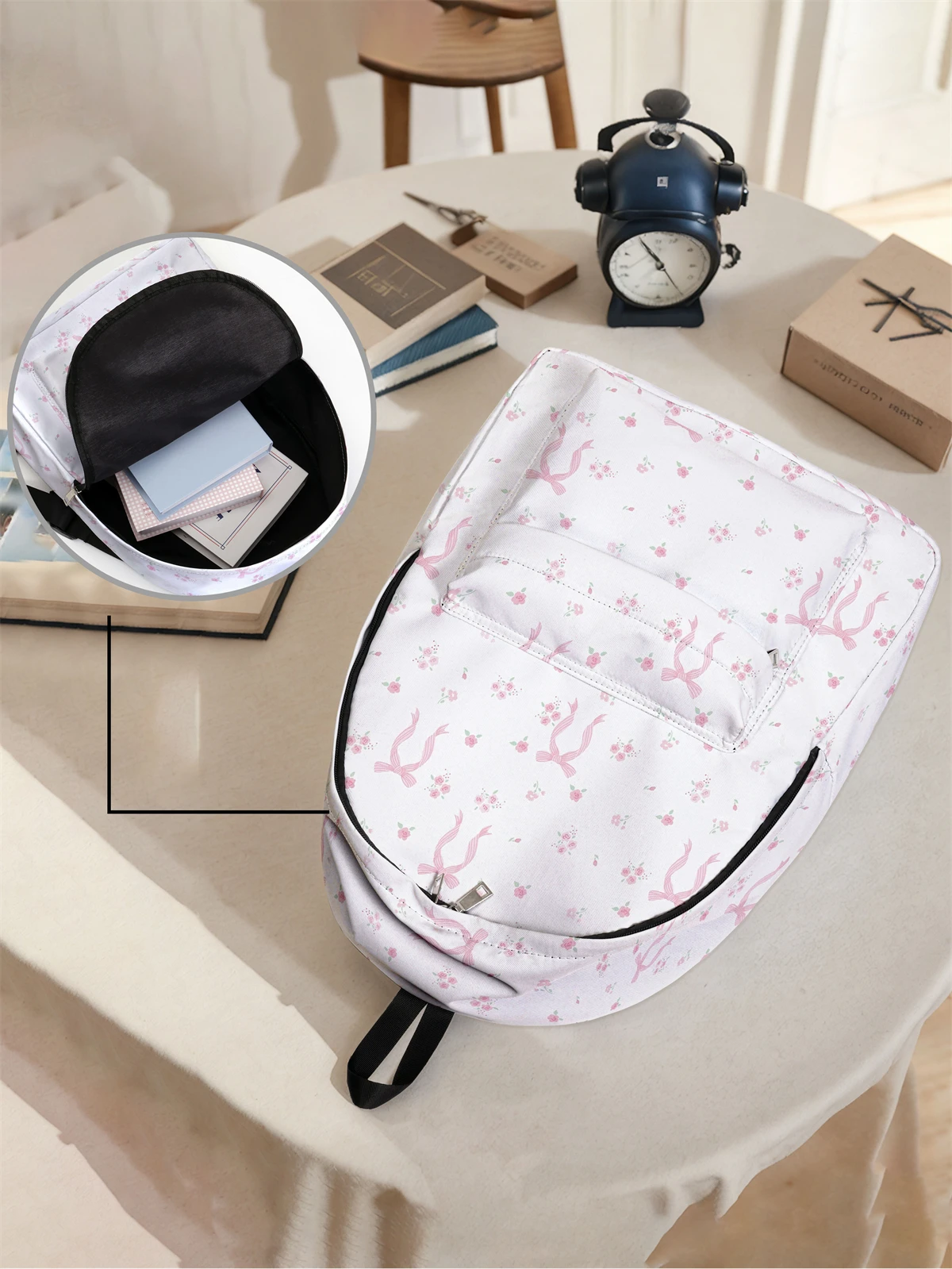 Butterfly knot floral pattern backpack, new model for 2025, casual travel backpack, lightweight and simple casual travel backpac