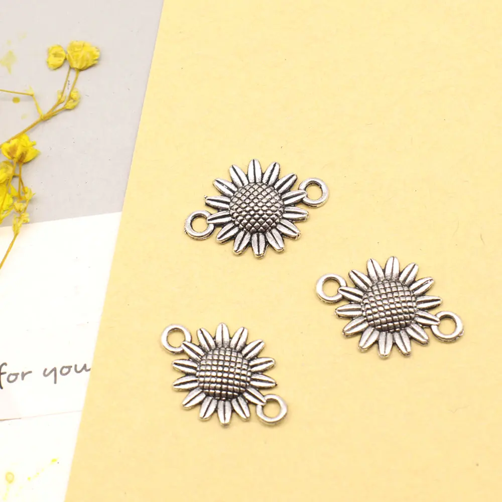 

10pcs 15x21mm Sunflower Connector Couple Pendants Accessori For Woman Trendy Jewerly Antique Silver Color