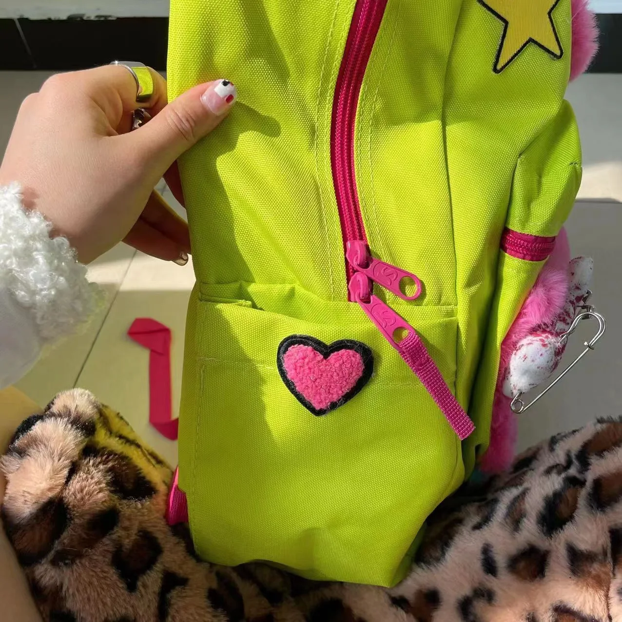 Hello Kitty Original Rainbow Sweetheart Cute Large Capacity Plush Star Y2K Millennium Cartoon Bones Student School Bag