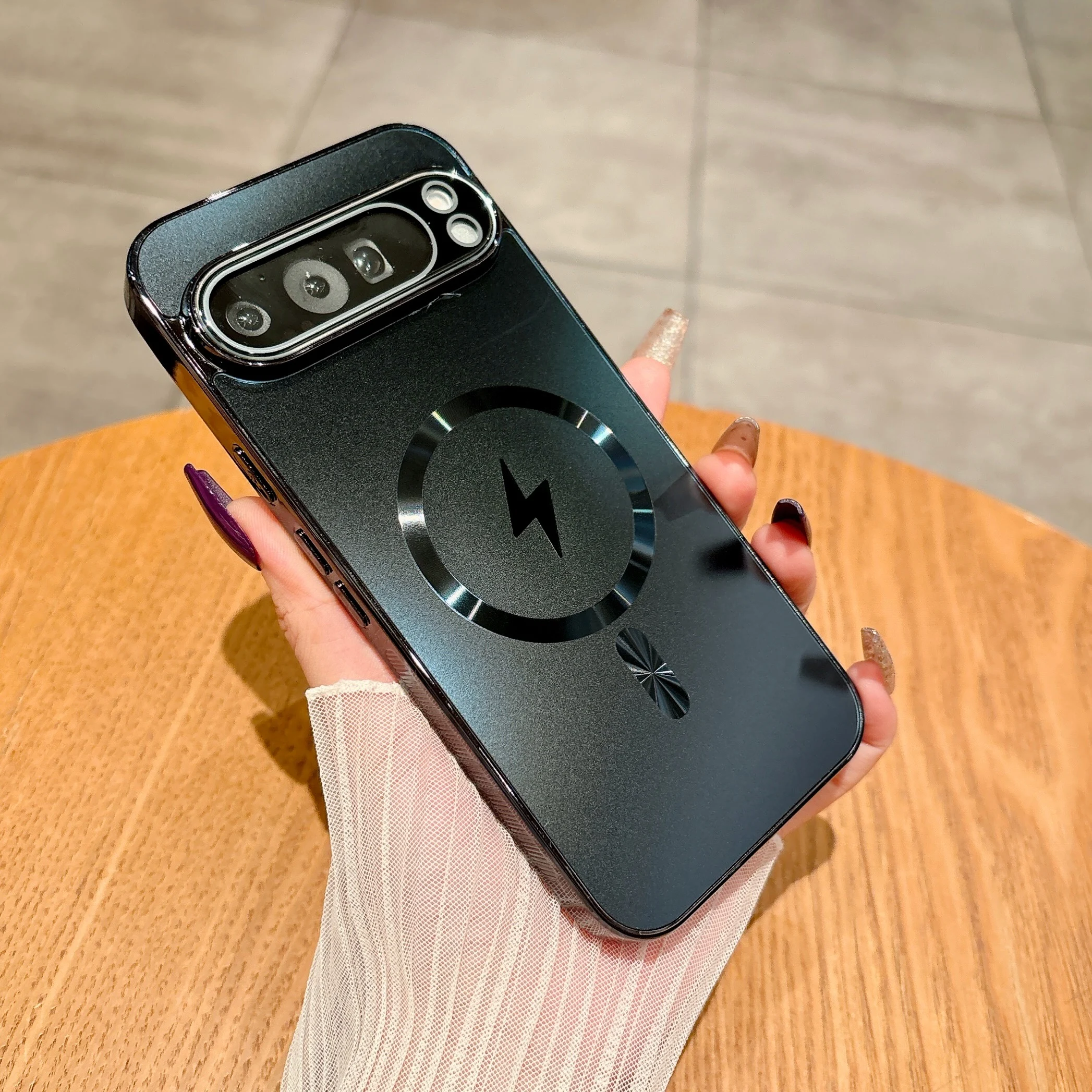 Matte Magnetic Wireless Charging Case with Slim Hard Protection Cover