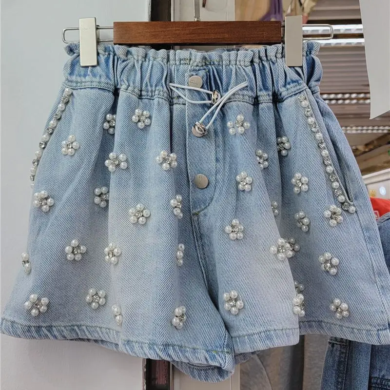 

2023 Summer European New Heavy Industry Diamond Studded Shorts High Waist Slim Wide Leg Denim Shorts for Women