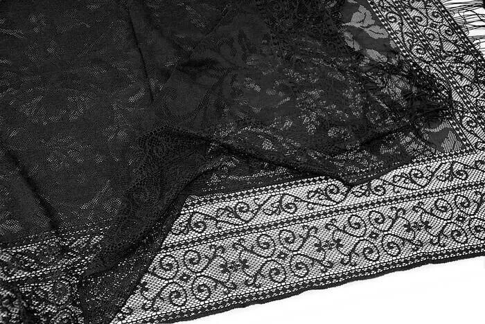 IQRAH Mother's Day Special Cylinder Box Set-Pearl Rosary-Tulle Shawl-Black Color