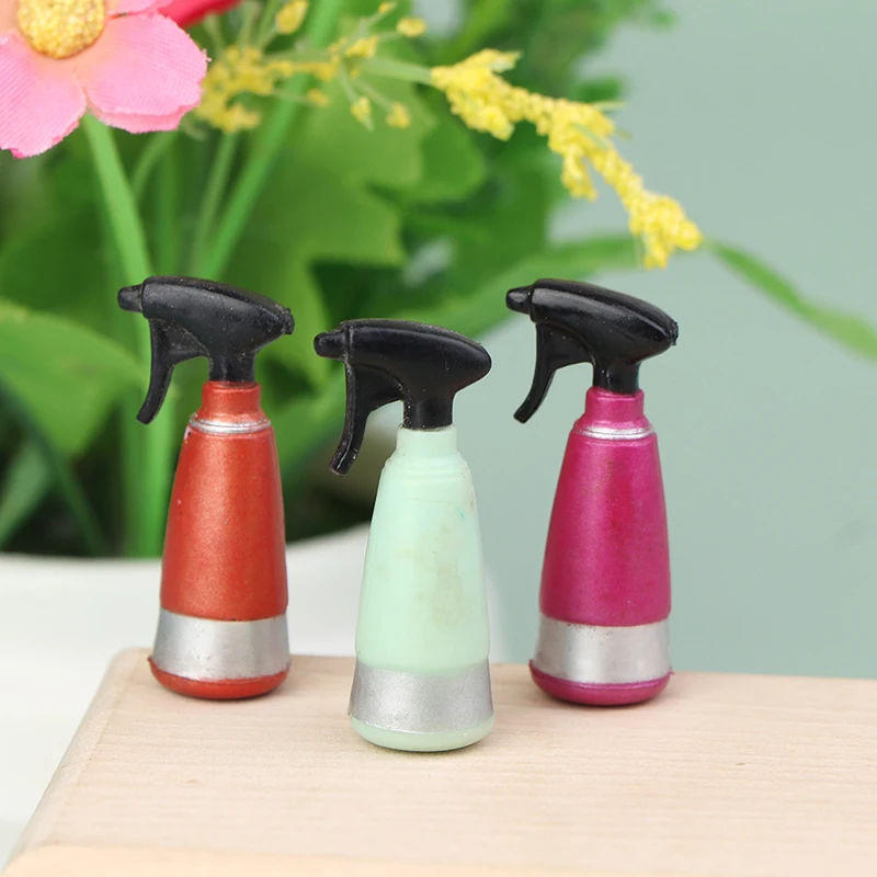 2Pcs 1:12 Dollhouse Miniature Simulation Watering Can Model Furniture Accessories Doll House Decor Kids Play Toys Gift
