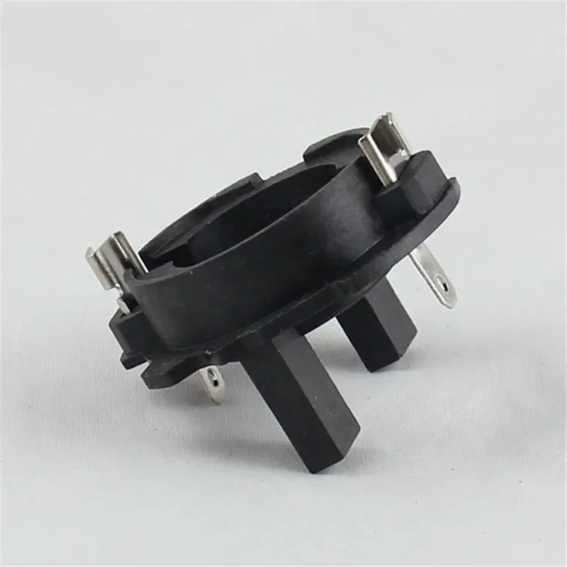 Headlight Holder LED Lamp Bulb Base 2pcs Xenon Light Bulb Retaining Clip Holder Adaptor for VW Jetta/Golf 5