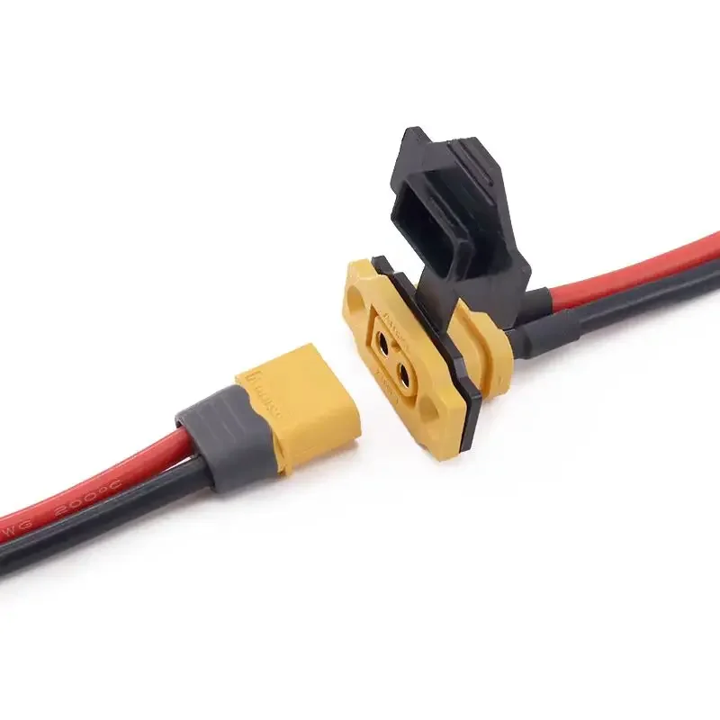 Paire de connecteurs XT60E-F et XT60H-M pour batteries RC, montrant le système de verrouillage.