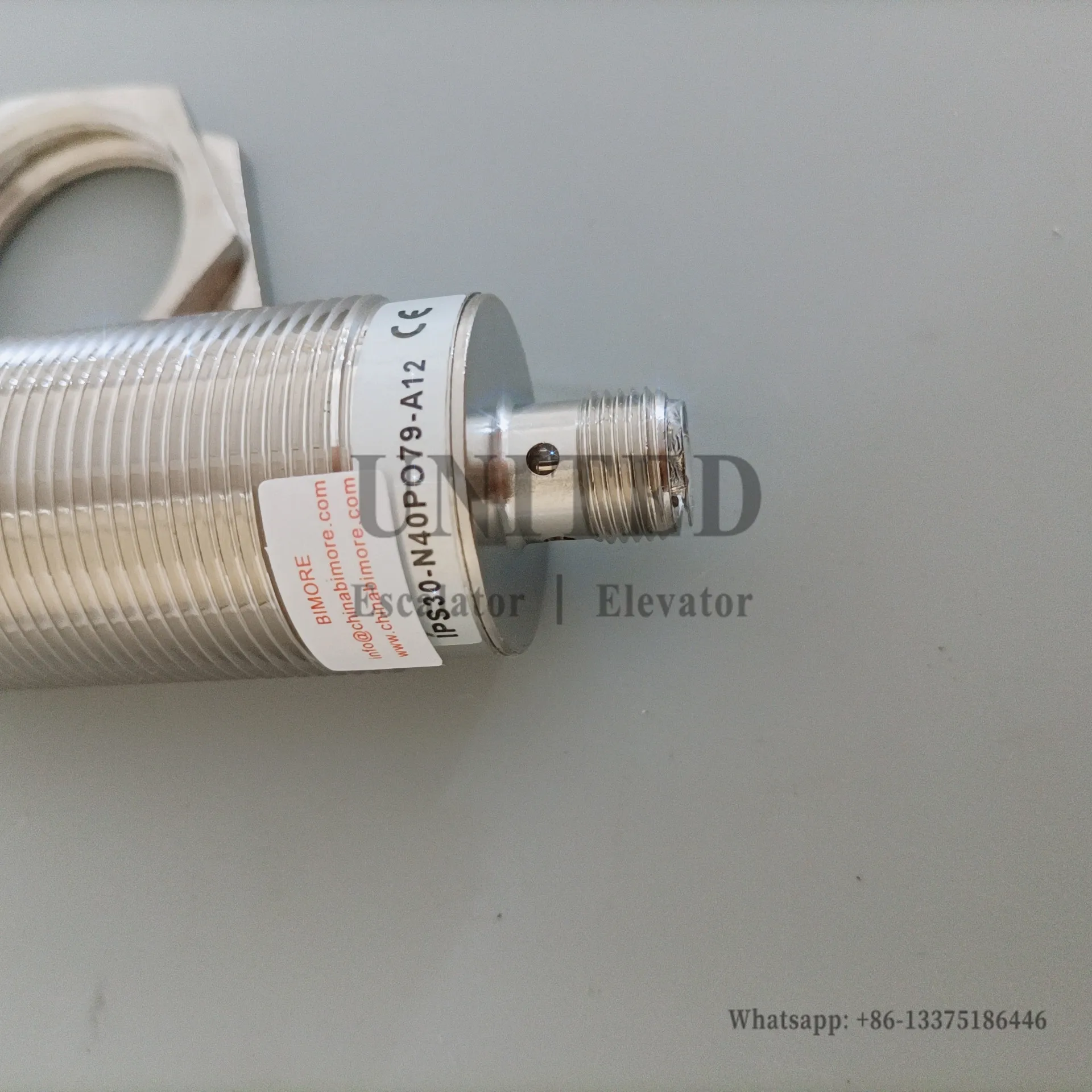 IPS30-N40PO79-A12 8800100094 Escalator Step Missing Detection Sensor Switch Use For Velino Ft823