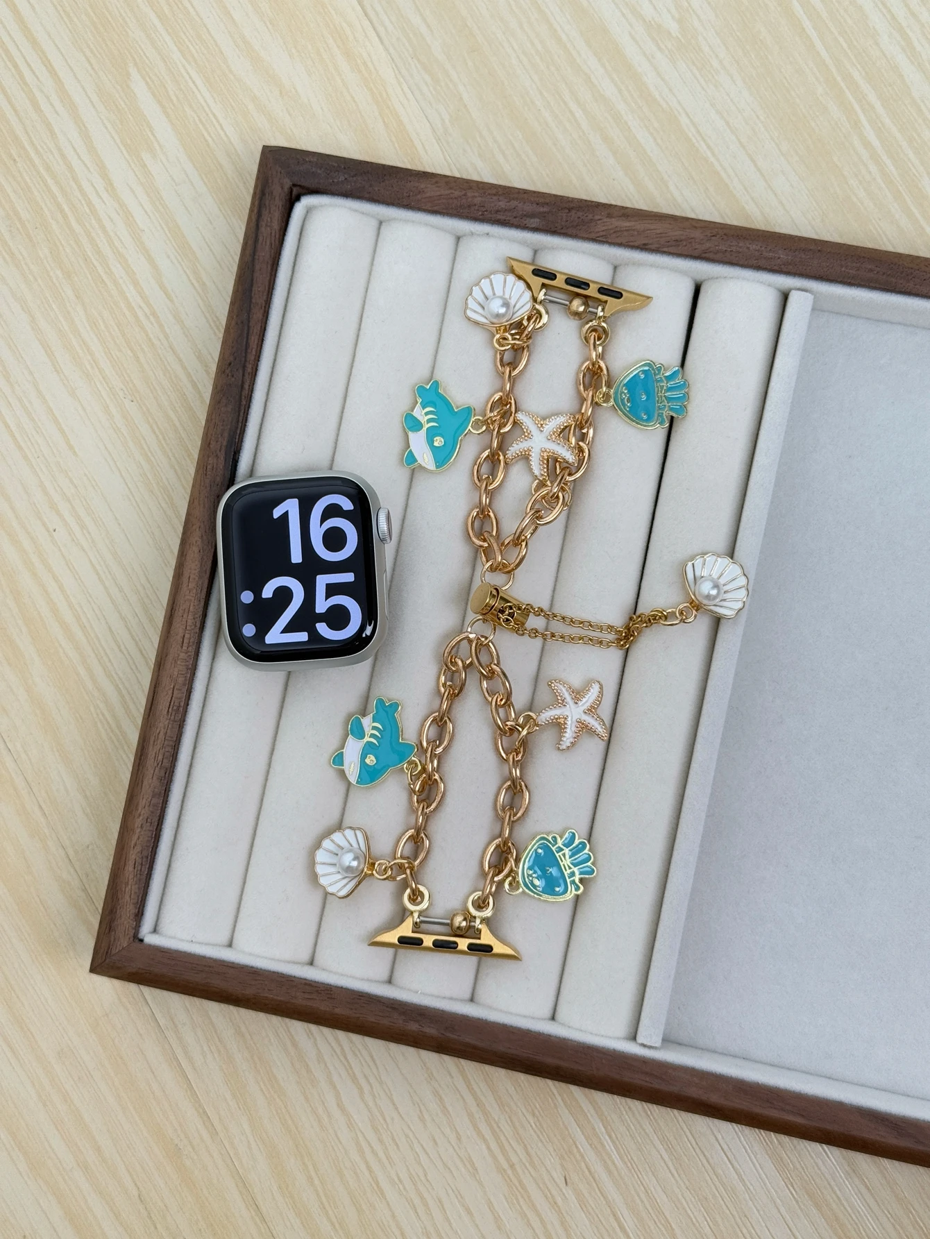 ตัวเลือกสินค้า ลูกปัดโลหะ ดีไซน์สวย สำหรับ Apple Watch Band