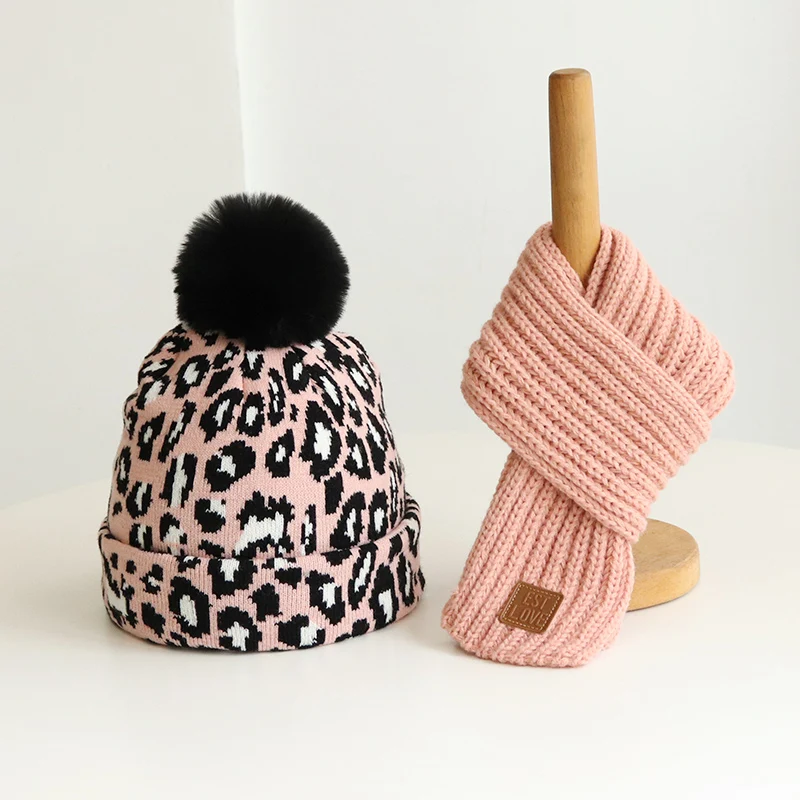 Autumn and winter children's hat and scarf suits boys girls baby hat leopard print style knit thickened girl trend