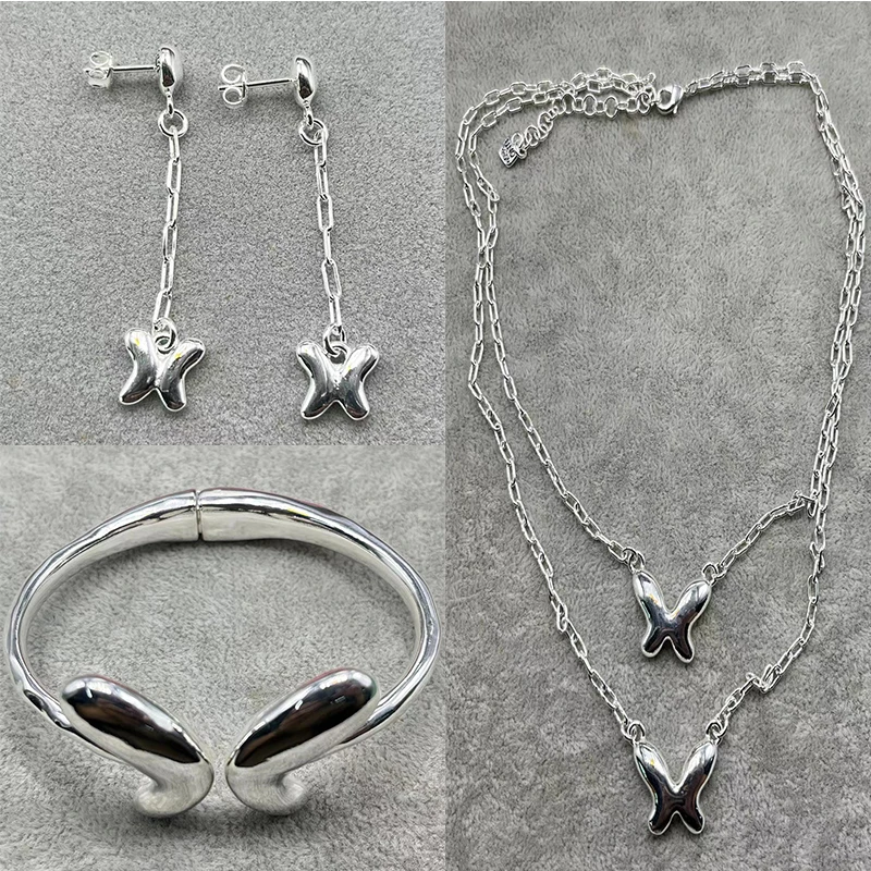

2024 UNOde 50 European and American hot selling niche personalized butterfly opening jewelry women's set holiday gift