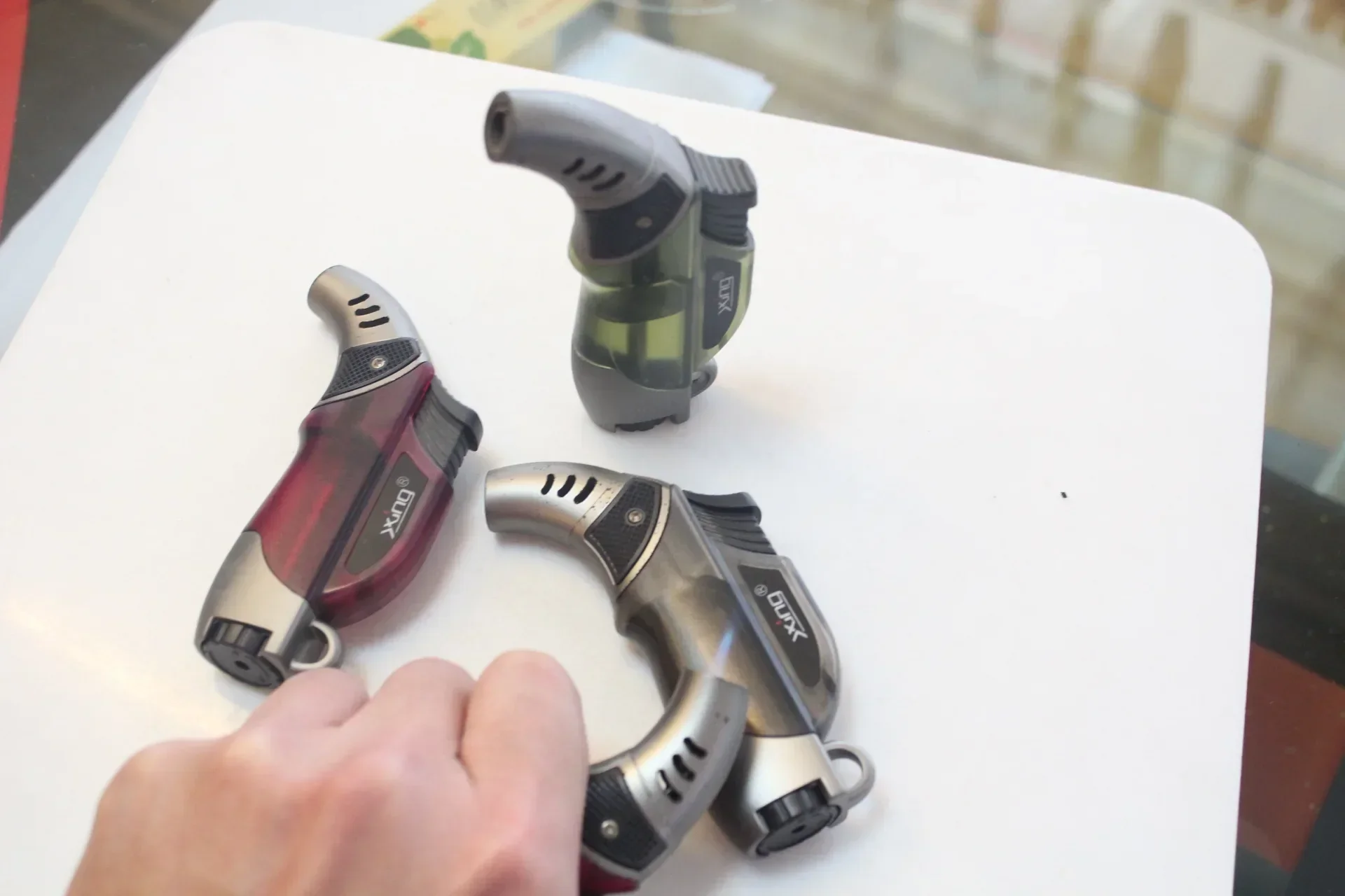 Description Picture 6 of itemButane Gas Lighter Adjustable Flame Lighter Chef Cooking Torch Outdoor Windproof Barbecue Ignition Picnic Survival Tool