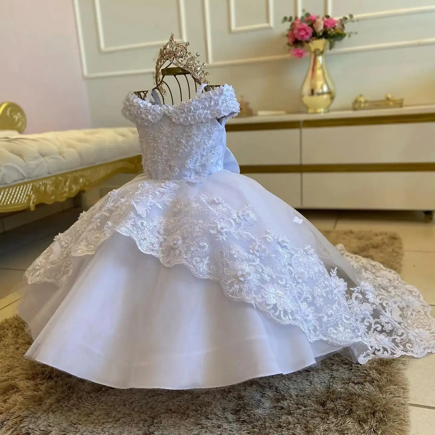 

Luxury White Flower Girl Dresses for Photoshoot Lace Beads Little Girls Ball Gown Birthday Gowns Wedding First Communion Dresses